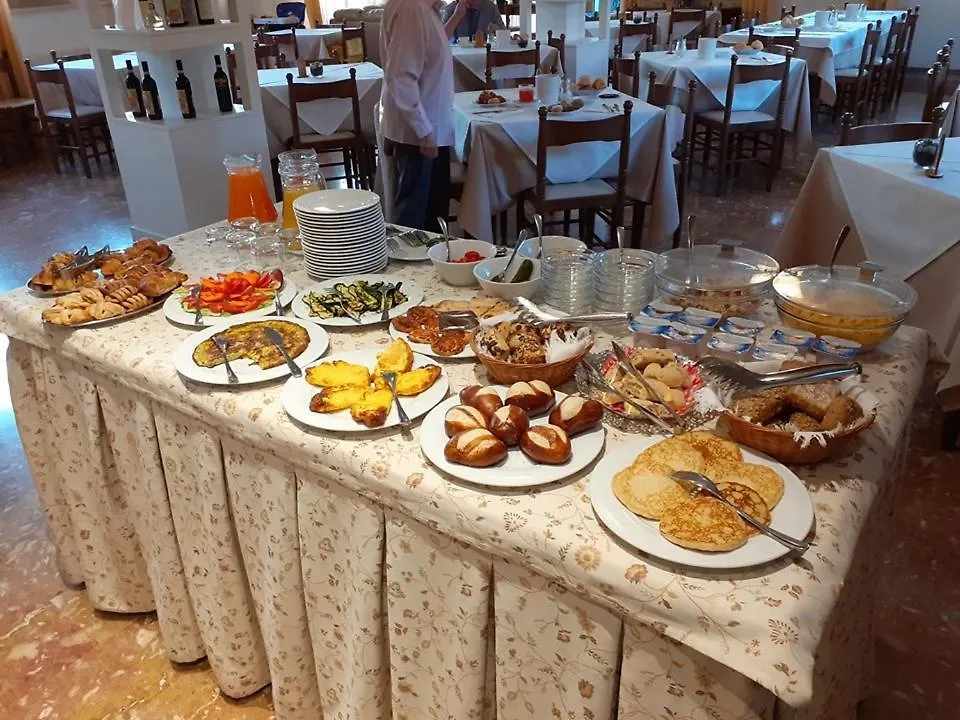 Hotel Lory Garda  Italien