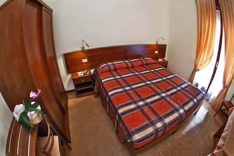 Hotel Lory Garda